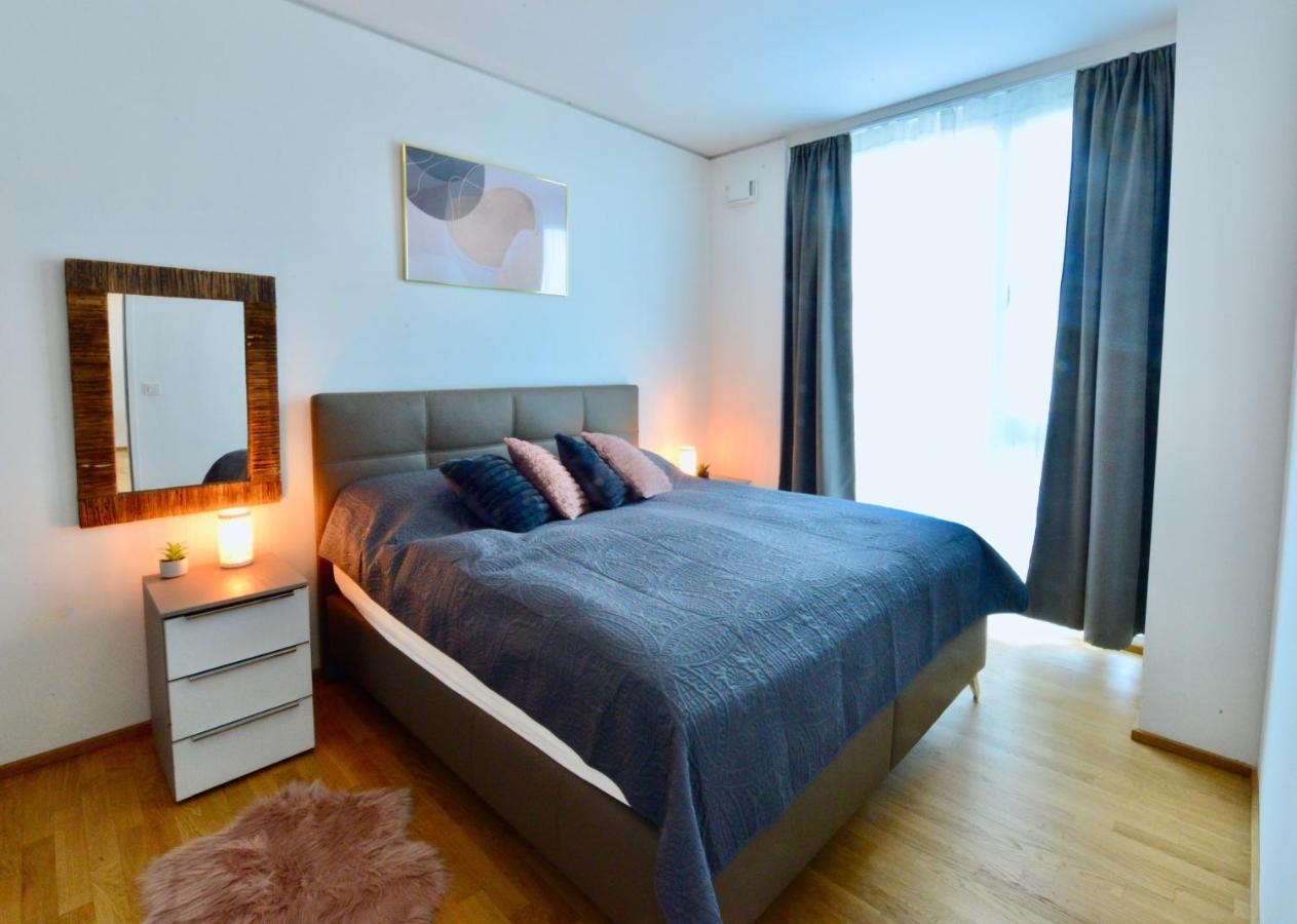Appartement Skyscraper-feeling With Parking Nearby *